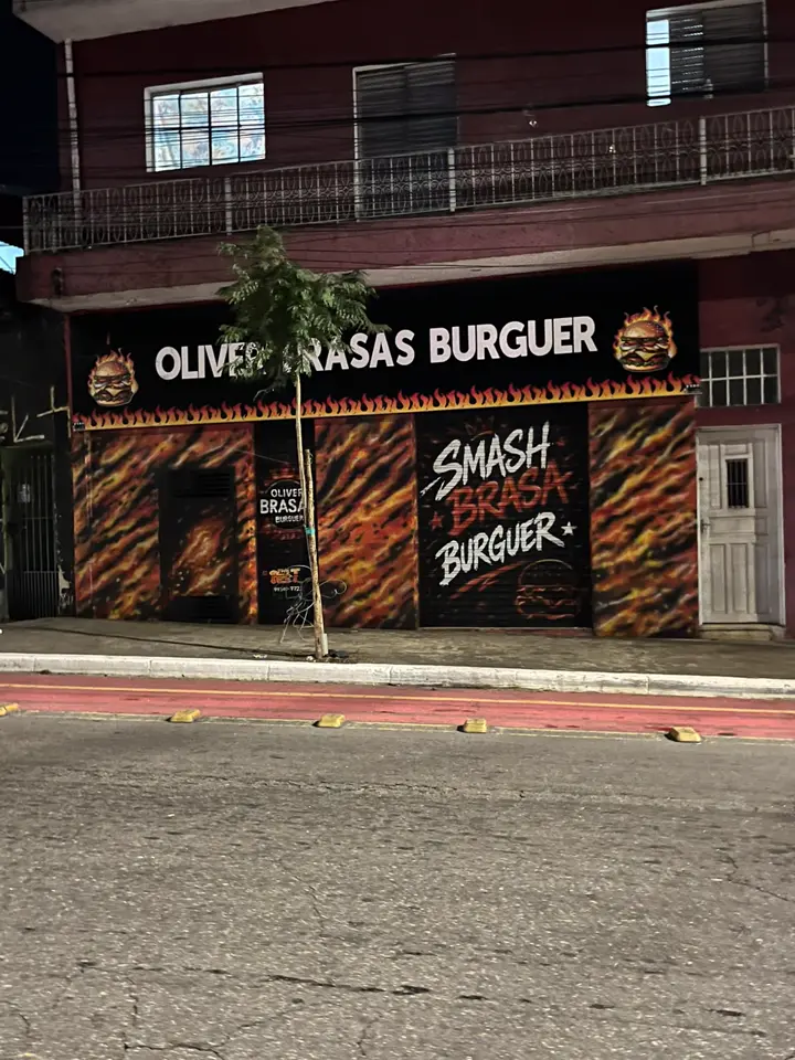 Fachada da Oliver Brasas Burguer